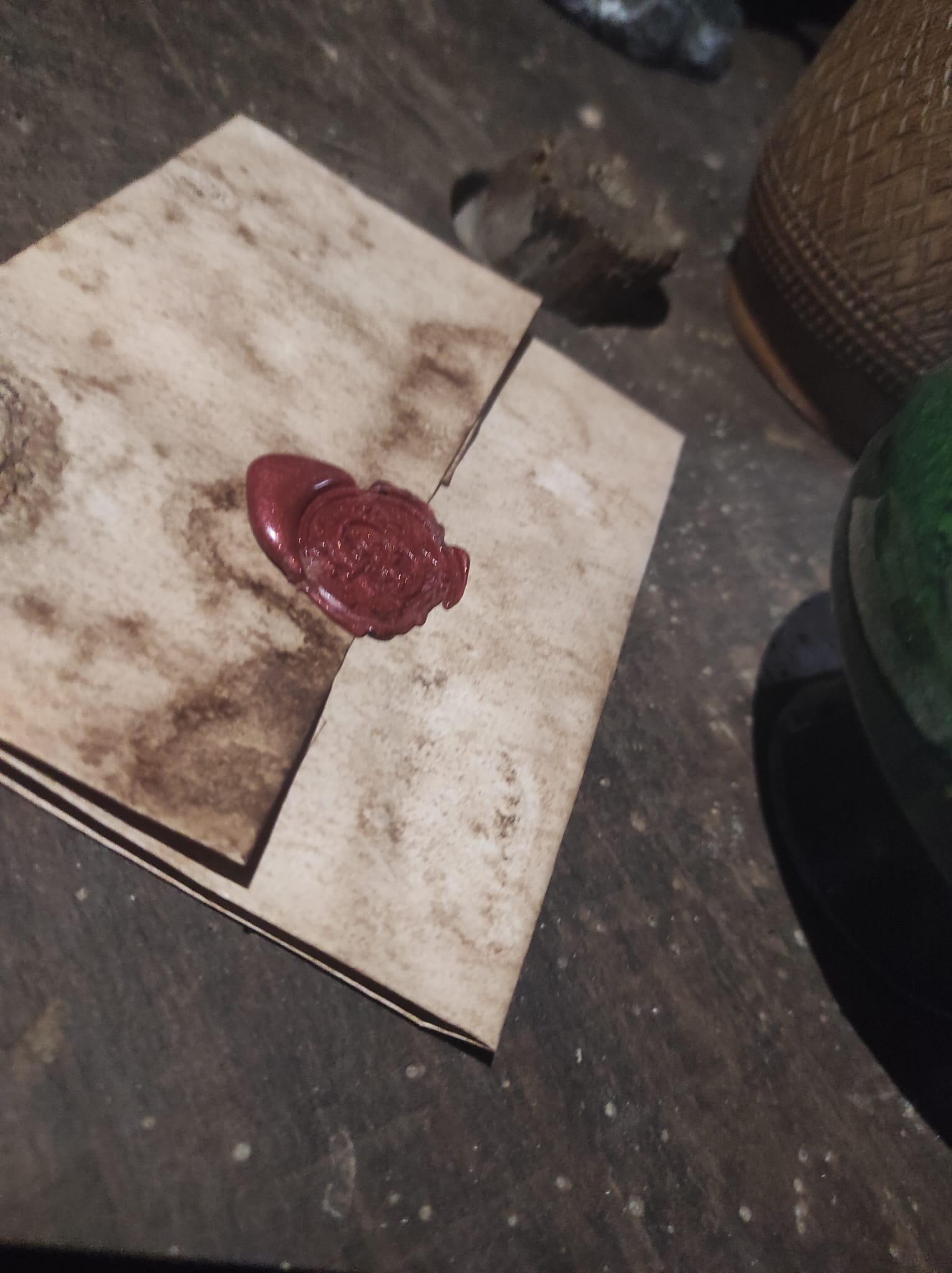 lettrecachetee murder